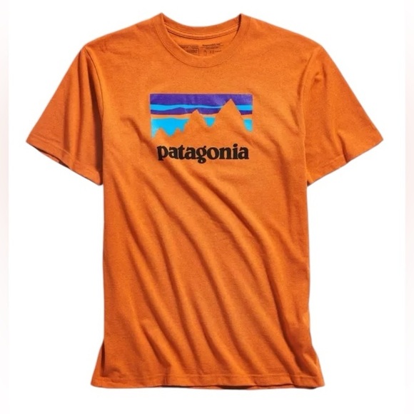 PATAGONIA Shop Sticker Tee - Picture 2 of 9